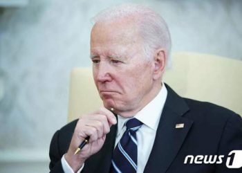 트럼프 비판했던 바이든 대통령, 사저서 또 기밀문서 발견