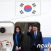 尹대통령, 전투기 호위 속 UAE 도착…세일즈 외교 시작