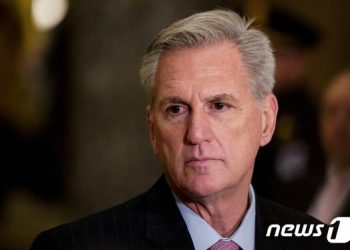 美 새 하원의장 올봄 대만 방문설…”펠로시 때보다 中반발 약할 듯”