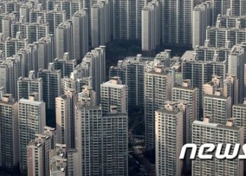 7년만에 미분양 6만8000가구 쌓였다…경착륙 ‘경고음’ 커지나