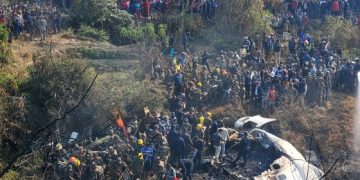 ‘네팔 여객기 추락’ 실종 한국인 2명 부자지간…아버지는 軍 상사