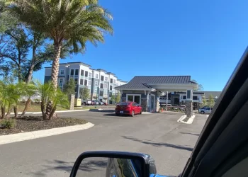 주 법원, 노부부의 살해로 기소된 용의자에 사형을 구형 할 예정