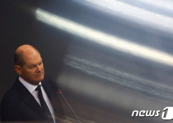 노르웨이, 독일 레오파르트2 전차 54대 구입 계획