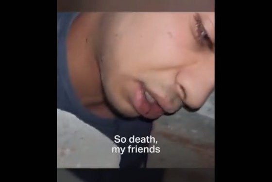 잔해서 유언 남긴 17세 소년…”친구들아, 죽음은 생각지 못한 때 와”