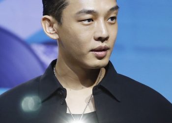 유아인 프로포폴 경찰조사…”적극 협조·소명” 속 차기작 비상