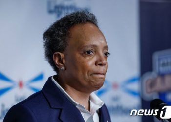 ‘동성애자 흑인 여성’ 미국 시카고 시장, 재선에 실패