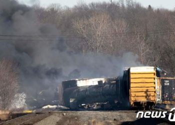 美 애리조나서 유해물질 실은 화물열차 탈선…유출은 확인 안 돼