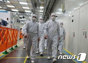 삼성·SK, 美반도체법 보조금 받으면 中서 생산능력 5% 이상 못 늘린다