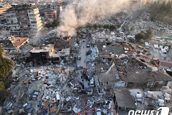 유엔 “튀르키예 지진 피해 130조원 넘을 게 확실”
