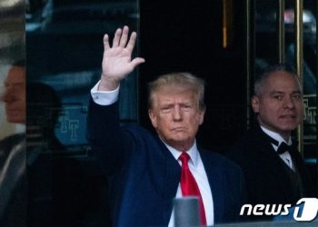 트럼프가 다시 대통령이 된다면 징역형 선고를 받을 수 있을까