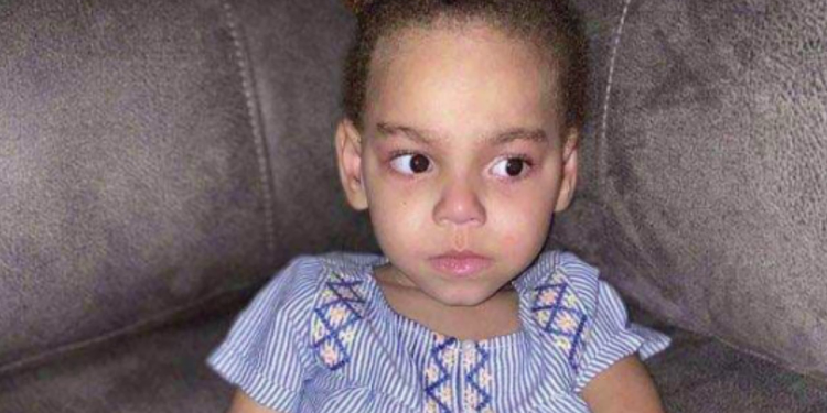 하인즈빌의 집안에서 영앙실조로 죽은 채 발견된 아이에 대한 새로운 정보