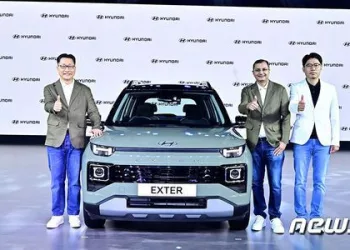 현대차가 인도에만 출시한 전략무기…소형 SUV ‘엑스터’ 스펙