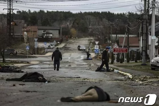 “전쟁으로 숨진 우크라이나 민간인 1만명…어린이 499명 포함”