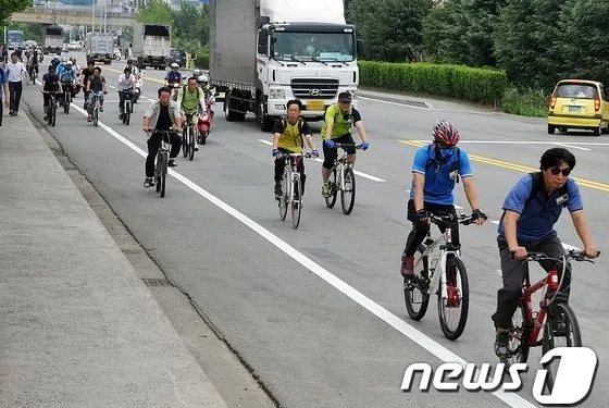 겉보기에 바쁜 척하는 나라 1위는 인도, 2위 일본…한국은