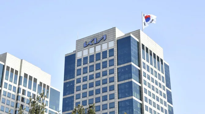 기아, 8월 글로벌 시장 전기차 1만6000대 판매…전년比 82%↑