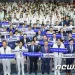 선수단 본진, 오늘 결전의 땅 중국 입성…분위기 달아오른다