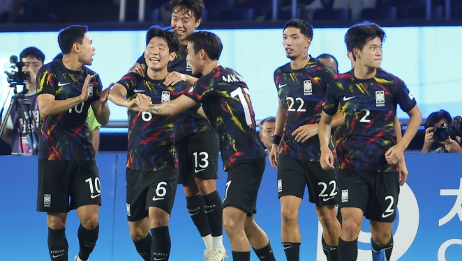 ‘홍현석·송민규 연속골’ 황선홍호, 중국 2-0 제압…4강 진출