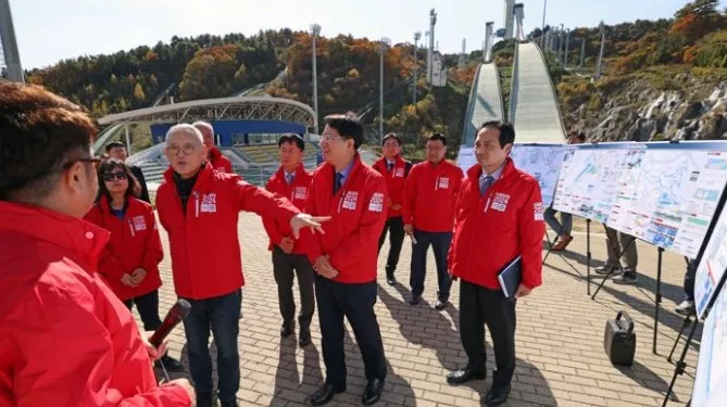 대만 폭스콘·미국 엔비디아 AI 데이터 공장 함께 세운다