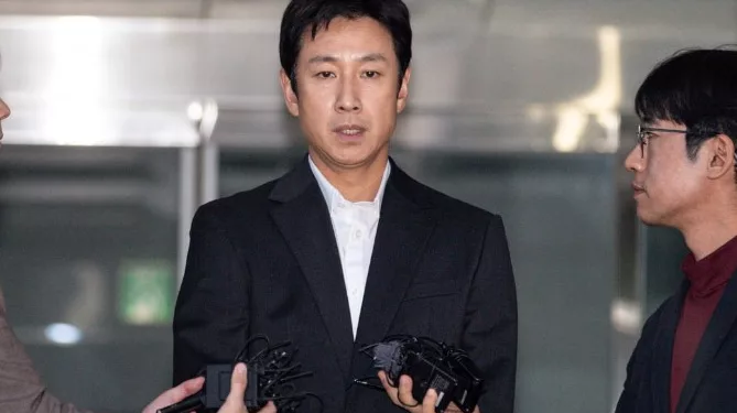 “죄송한 마음 뿐” 이선균, 마약 혐의 10일 만에 경찰 출석