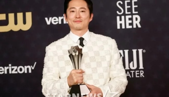 스티븐 연 ‘성난 사람들’, 작품상·남녀주연상 등 4관왕 등극