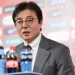 ‘이강인 발탁’ 황선홍 감독 “운동장에서 벌어진 일은 운동장에서 풀어야”