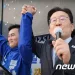 다섯번째 동작을 지원 이재명 “나경원, 나베라 불릴 정도로 정체성 의심”