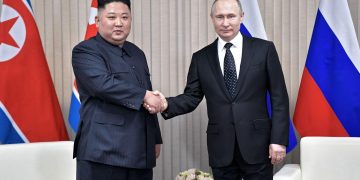 북러, 푸틴 방북 동시발표…”김정은 초청으로 18~19일 국빈 방문”