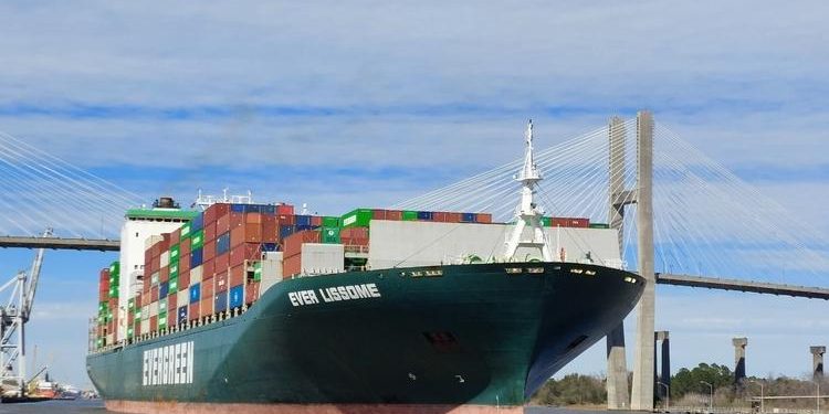 美 2분기 경제성장률 3.0%로 상향…소비자 지출 증가 견인