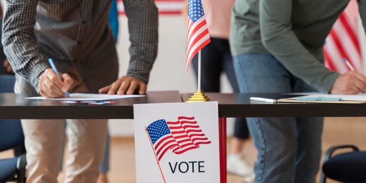 美대선 이번주 투표 절차 시작된다…NC 우편투표 용지 첫 발송