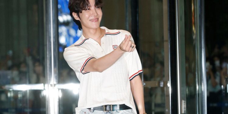 BTS 제이홉 ‘120억 펜트하우스’ 좋았나…100억대 한 채 더 샀다