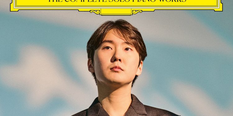 “한 작곡가의 전곡 녹음은 처음”…조성진, 내년 라벨 음반 낸다
