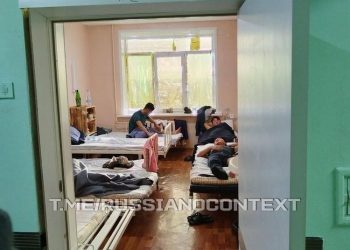 드론 피하고 병원서 ‘절뚝’…최전선 투입 북한군 추정 영상 속속