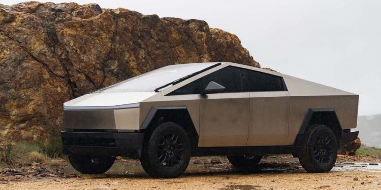 ‘빛 좋은 개살구’ 테슬라 사이버트럭, 중고 매물 급증