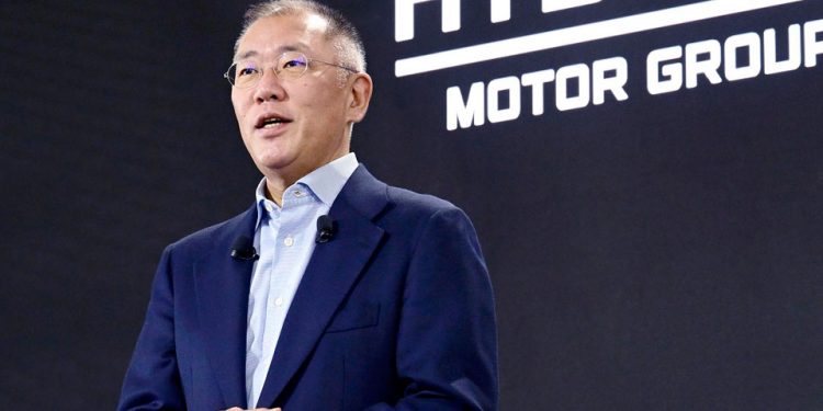 “현대차, 트럼프 취임식에 14.7억 기부…정의선-트럼프 회동도 추진”
