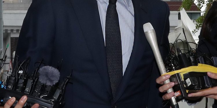 “승리 강남 호프집 일주일 두 번은 온다…조용히 마시다 가” 목격담