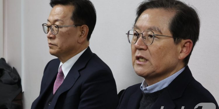 尹측 “경찰 무력 동원은 내란 행위…법적 책임 감수해야”