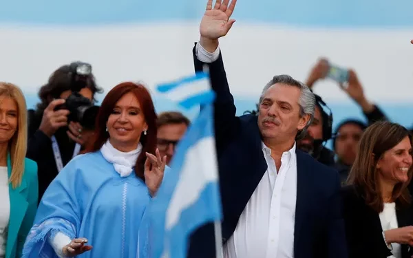 “가정폭력 근절” 여성부 만든 아르헨 前대통령, 영부인 상습폭행 ‘충격’