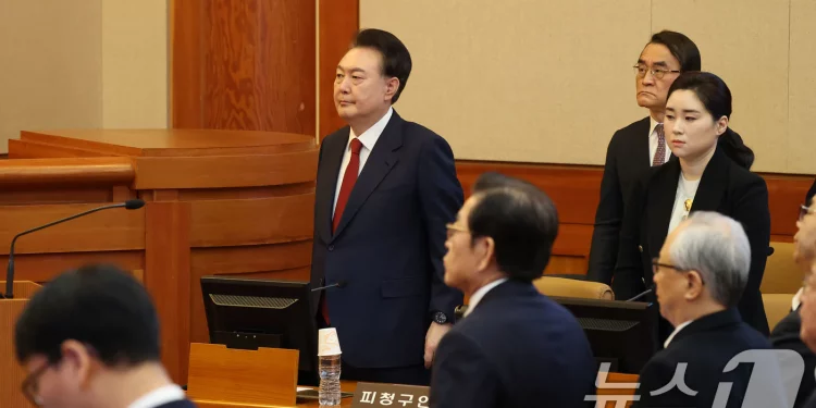 2회 남은 변론, 3월 중순 선고 유력…尹 ‘반탄 여론전’ 사활