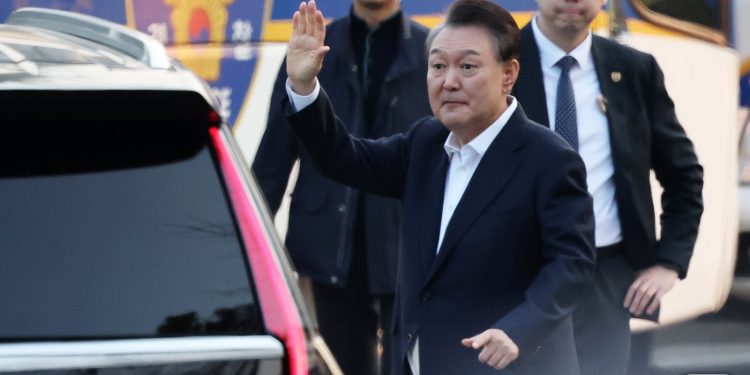 尹 52일 만에 관저 복귀…”구치소에서 많은 것 배웠다”