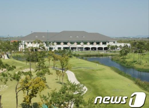 코로나19로 호황 누리던 골프장, 2년 새 매출 반토막