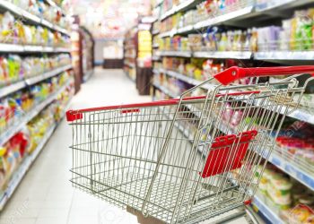 미국인 53% “재정 상황 악화” 25년 만에 최고치… 트럼프 경제정책 신뢰도 추락