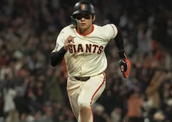이정후, 7경기 연속 안타에 타점 추가…타율 0.319