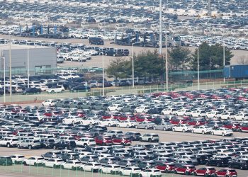 “트럼프 관세, 최대 피해는 美…2027년 GDP 5.2% 감소 전망”