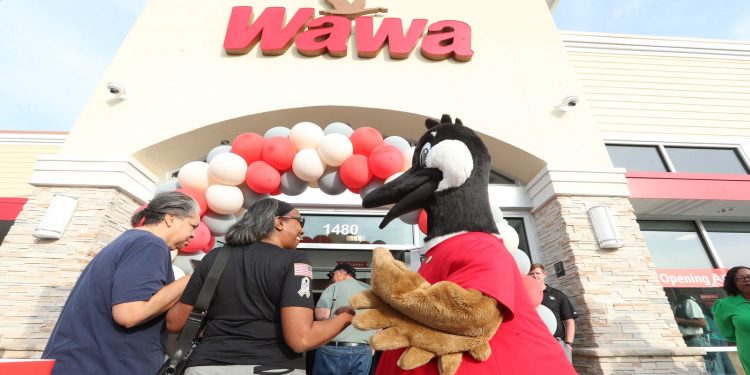 풀러에 와와(Wawa) 상륙, 성대한 개점 행사와 무료 커피로 지역민 맞이