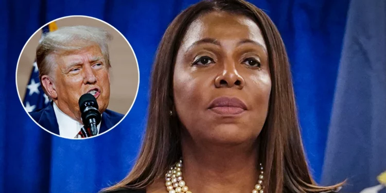 “법정에서 다시 만난 두 숙적”…트럼프, 뉴욕 검찰총장 형사 기소 요청