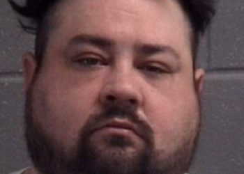 조지아 주 보안관 부서 경관, 음주 상태로 출근 후 해고·체포