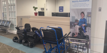 사바나 공항, 거동 불편 승객 위한 ‘조이스틱 전동차’ 도입