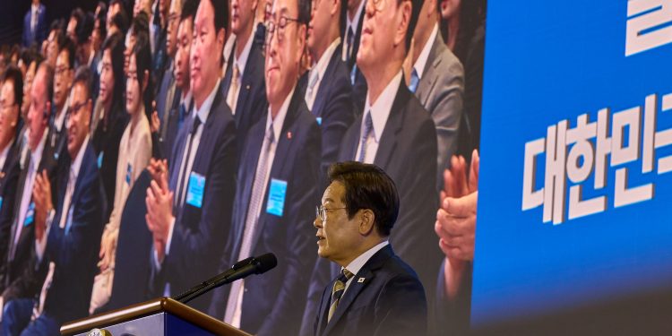 李대통령 취임 18일만에 ‘협치 오찬’…성과보다 ‘대화 시작’ 의미