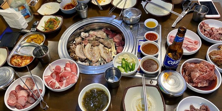 미국 내 한식당, 1년 새 10% 급증…K-푸드, 한류 타고 전국 점령