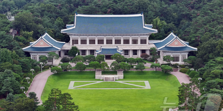 “이재명 대통령 집무실 복귀 준비”…’청와대 관람’ 마감